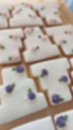 Wedding cake iced biscuit/cookie