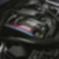 cache-moteur-bmw-m-performance-en-carbon