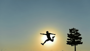 Minimum Dose Health. How Sleep, Exercise and Diet Work Together to Increase Longevity. 
