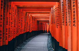 architecture-1869398_1920.jpg