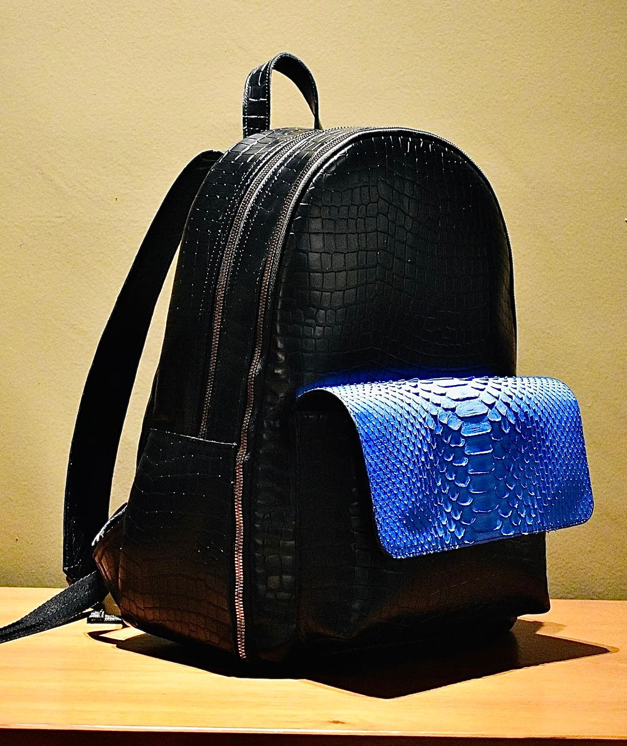 BACKPACK DE PIEL DE PITÓN