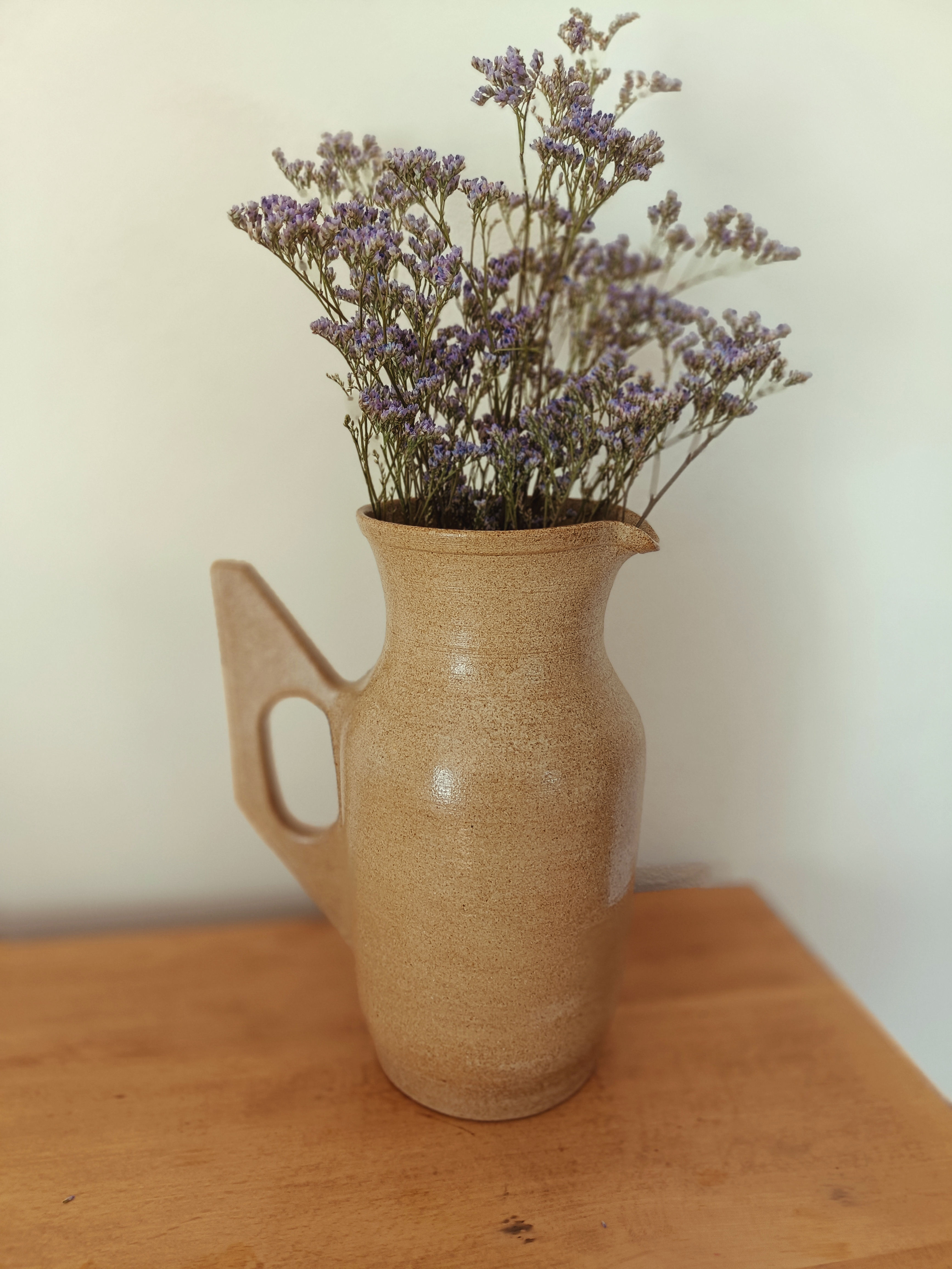 Vase en grès avec sa jolie anse