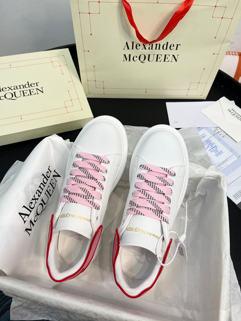 Thumbnail: Alexander McQueen 女裝厚底波鞋