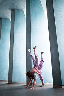 shooting-escalier-julie-ella-new edit-11.jpg