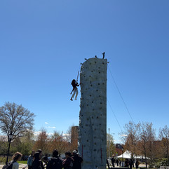 Srishti rappelling down the tower