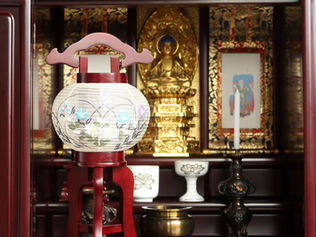 常にピカピカに！仏具のお手入れのポイント