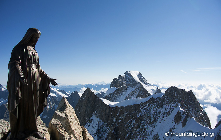 Nikos Hadjis - Mountain Guide - Alpinism - Summit Dent du Géant 4.013m