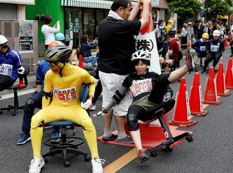 일본 사무실 의자 그랑프리, 성황리에 첫 일정 마쳐