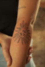 Sonnen Tattoo Design