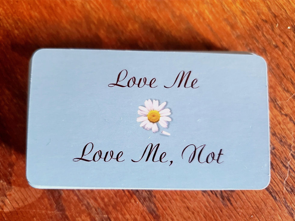 Thumbnail: Love Me, Love Me Not Oracle Deck