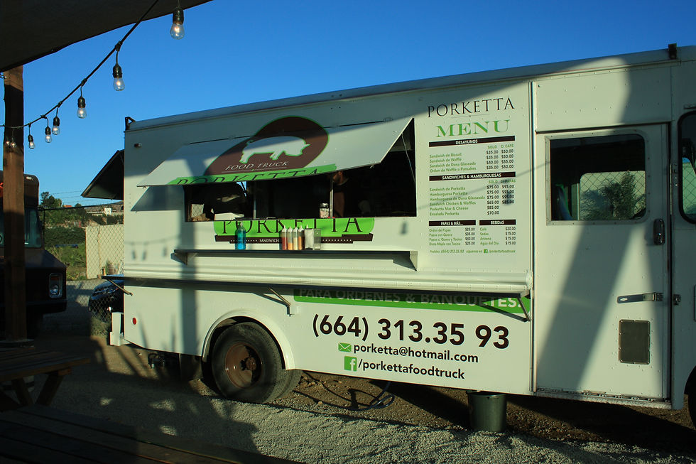 Restaurantes-Tijuana-Porketta-Foodtrucks-Exterior.JPG
