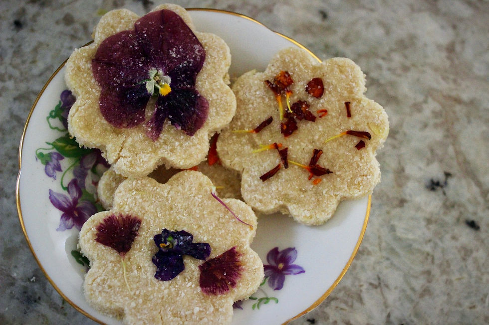 pansy edible flower cookies
