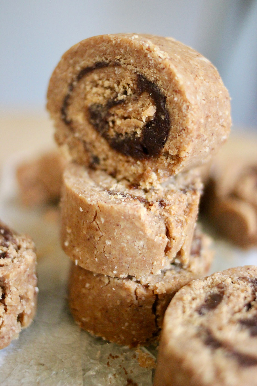 Healthy No-Bake Cinnamon Rolls