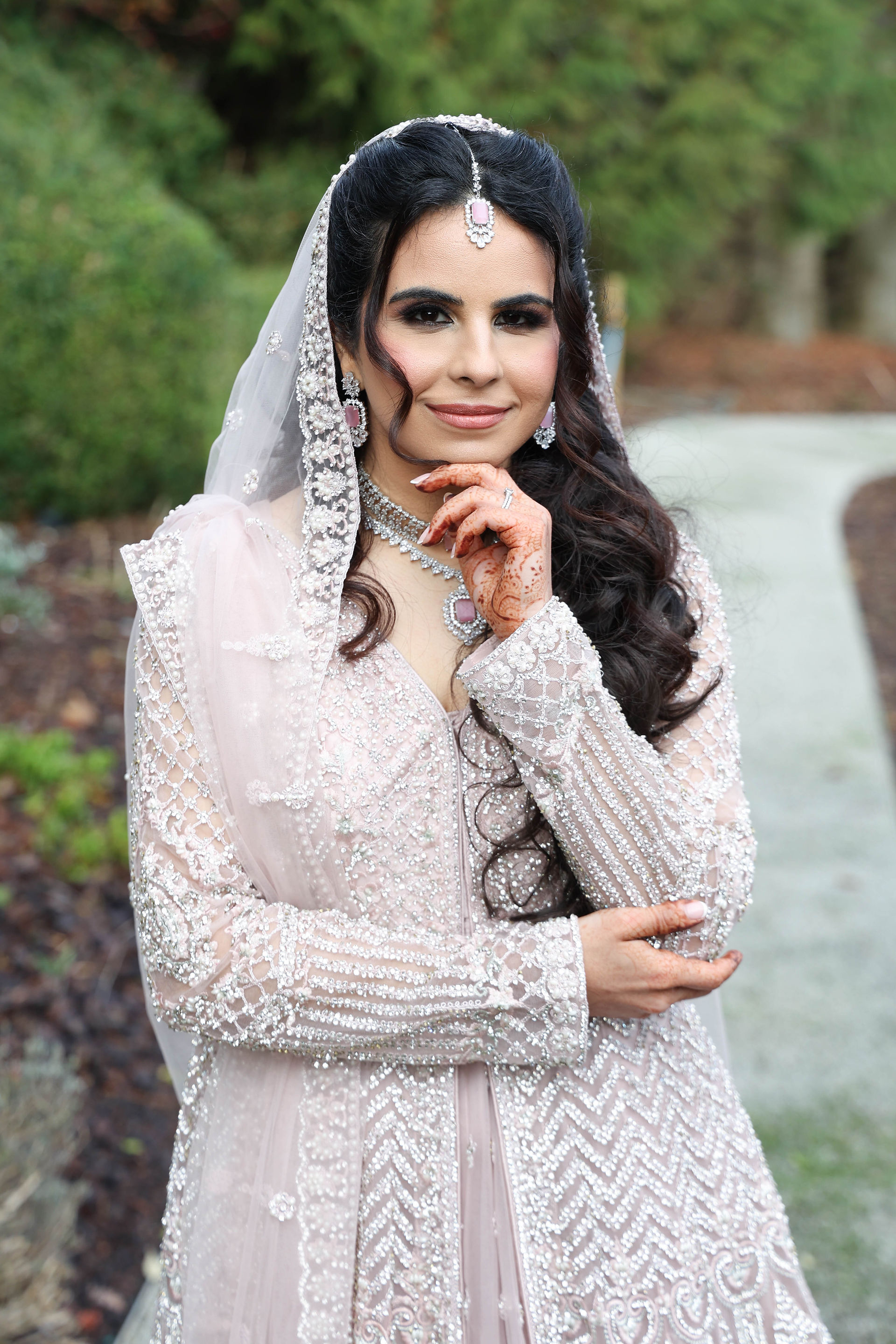 photoshoot outsdie Crowne Plaza in Gerrards Cross in Beaconsfield