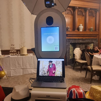 Selfi Photobooth with Gold backdrop at Stoke place in Stoke Poges