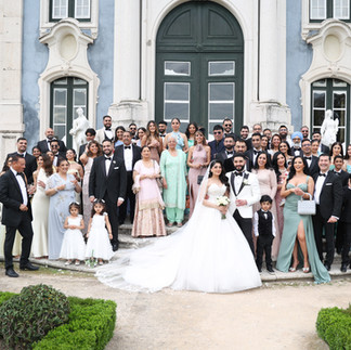 Group photo outside Palace