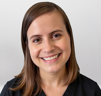 Ali Doppelt headshot_edited.jpg