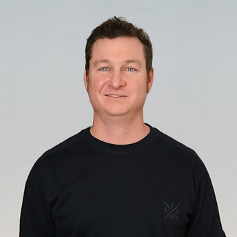 Broschüre - Lucas.png