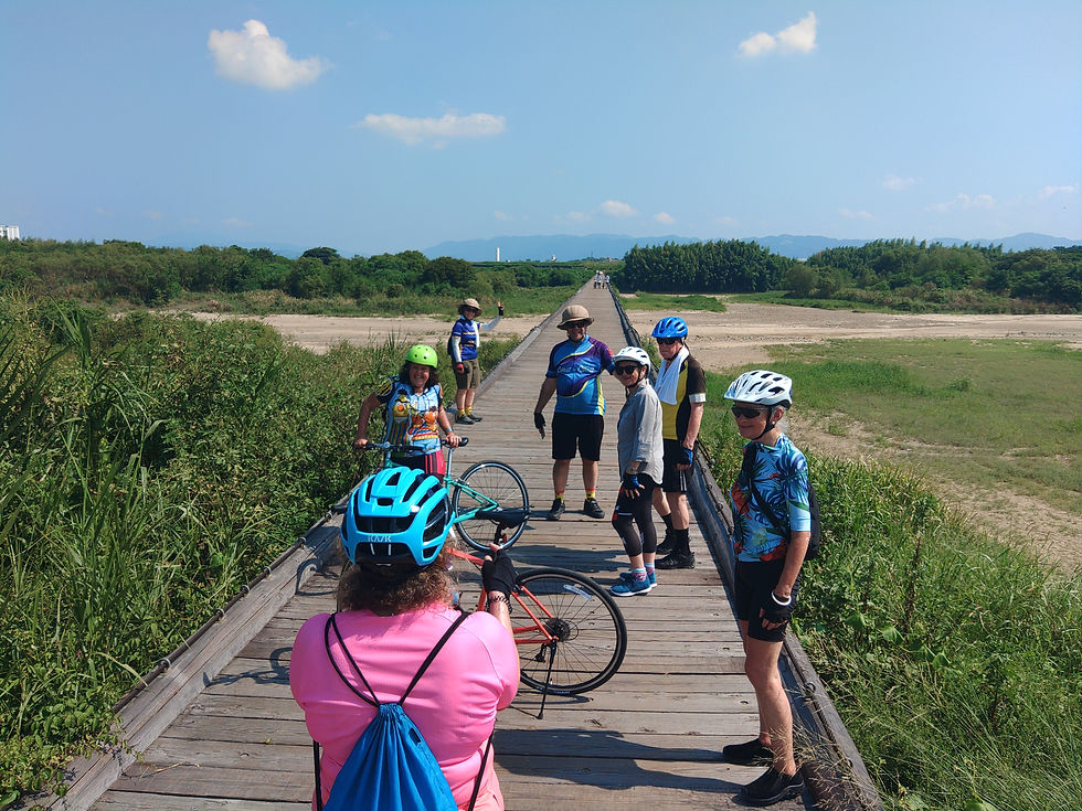 Bicycle tour support for inbound travelers