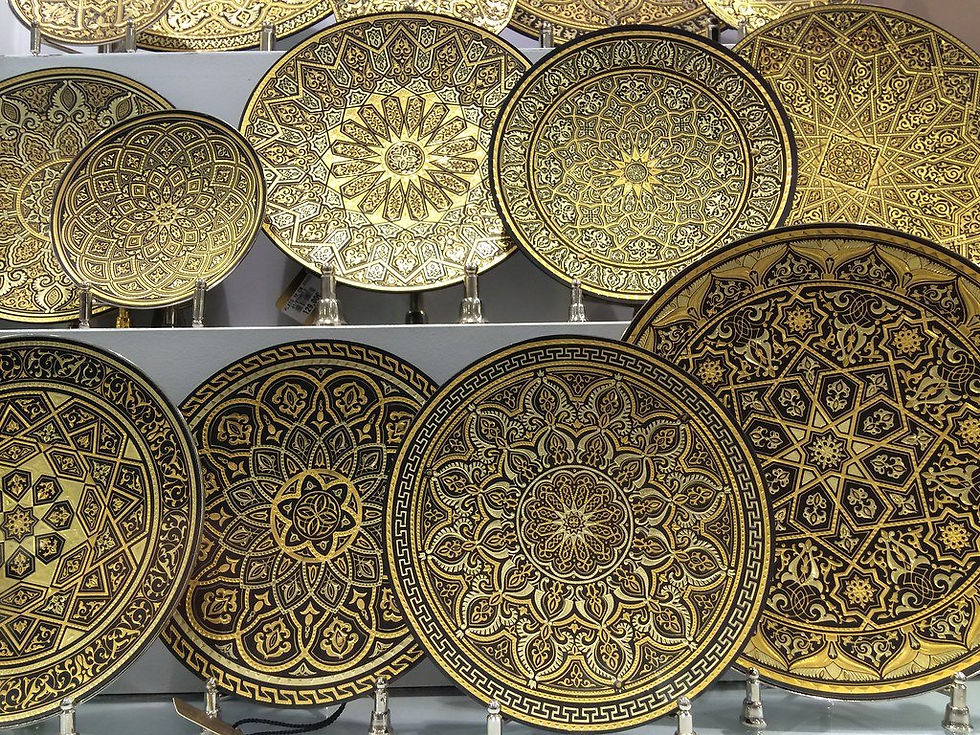Piezas de damasquinado toledano // Foto: El Arte de Toledo