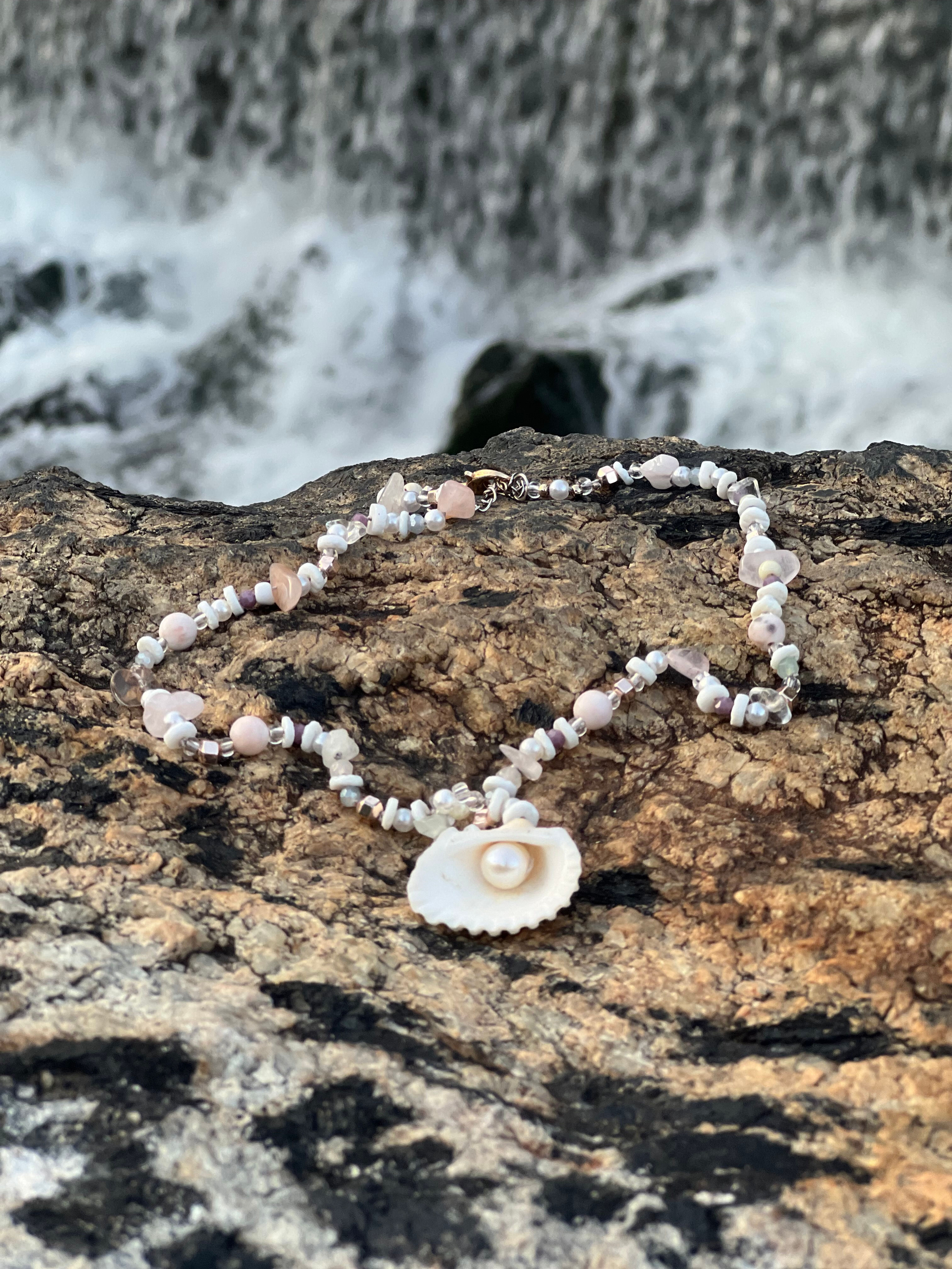 "Mother & Pearl" Necklace