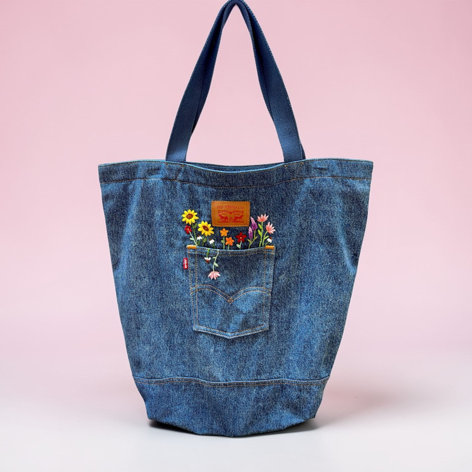 Blooming Pocket Tote