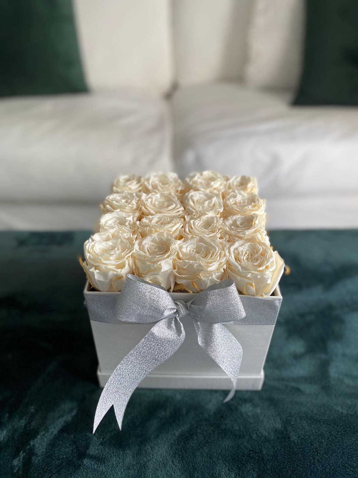 Rosas Eternas Blancas