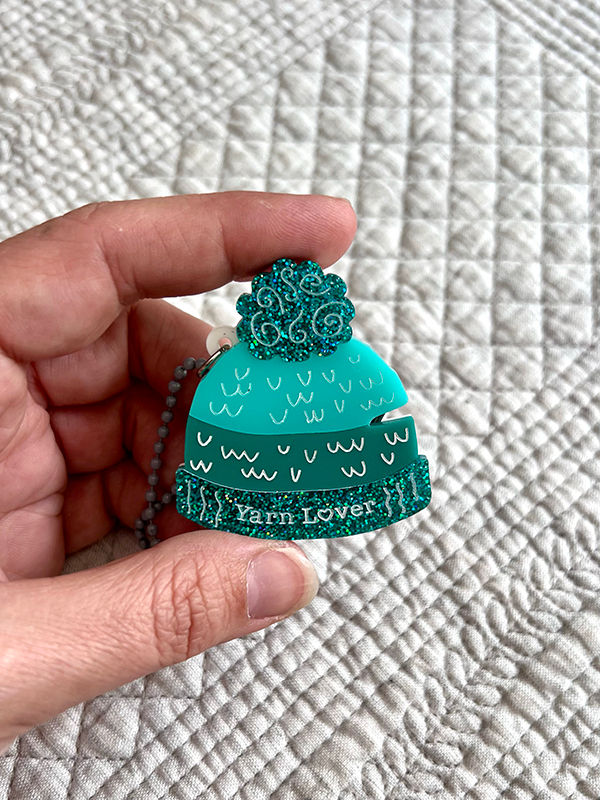 Thumbnail: Yarn Cutter - Beannie