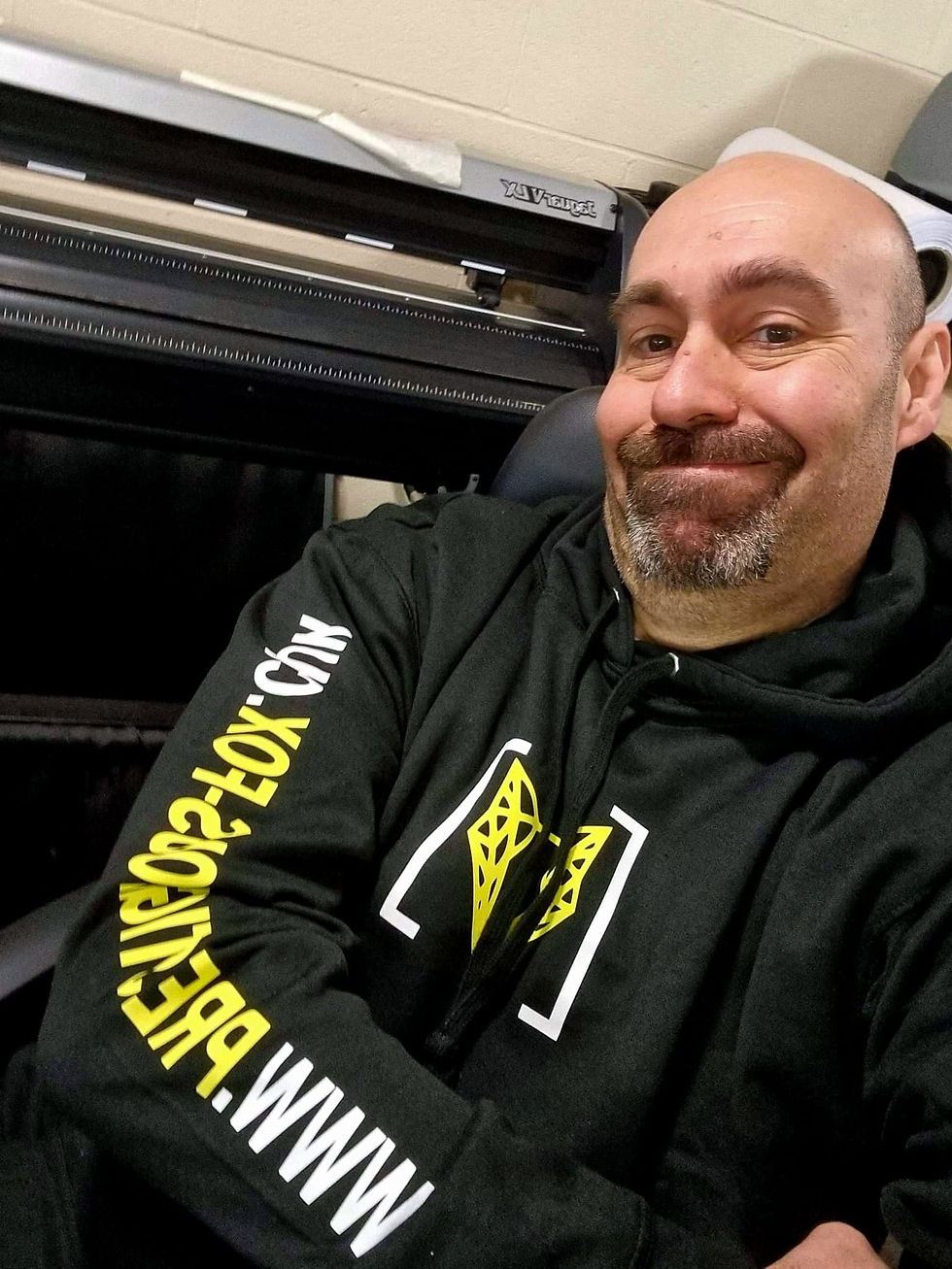 Thumbnail: Hybrid Yellow Prestigious Fox Hoodie