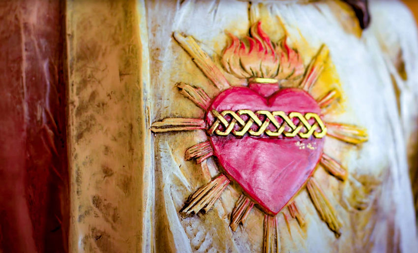 SAGRADO-CORAZON-DE-JESUS-PRO-ECCLESIA-SANCTA-CAMPAÑA-PARA-QUE-CRISTO-REINE.jpg