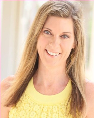 Writer: Noelle Hipke