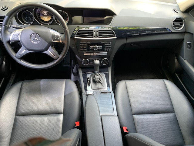 Miniatura: Mercedes Benz C180 CGI Turbo