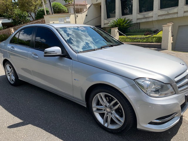 Miniatura: Mercedes Benz C180 CGI Turbo