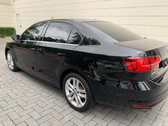 Miniatura: Volkswagen Jetta Highline 2.0 TSI DSG