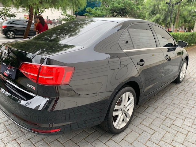 Miniatura: Volkswagen Jetta Highline 2.0 TSI DSG