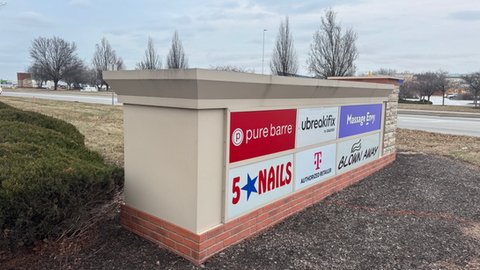Multi-Tenant Monument Signs