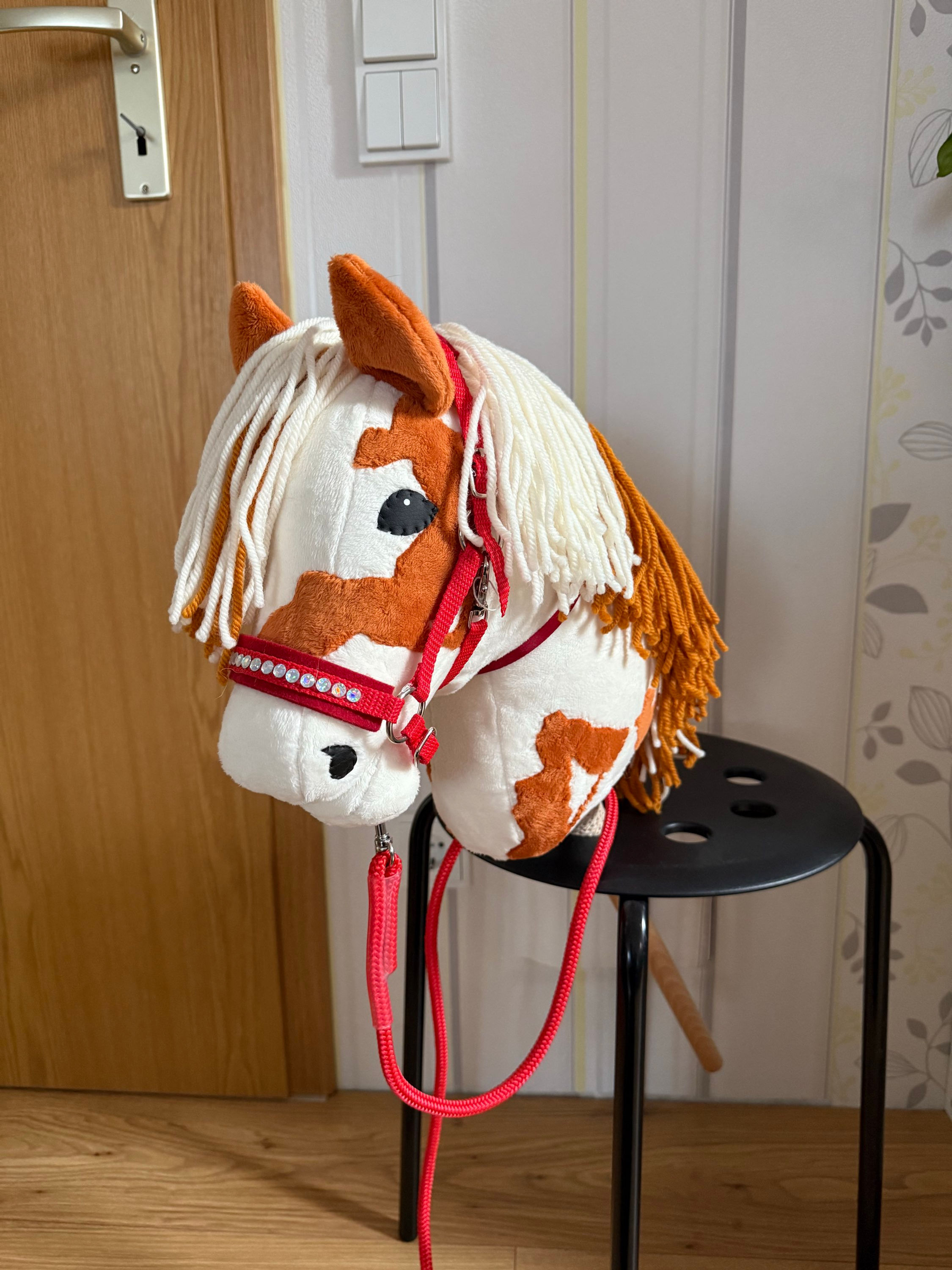 „Olimpica“ Hobby Horse - Gr. Pony Fuchsschecke
