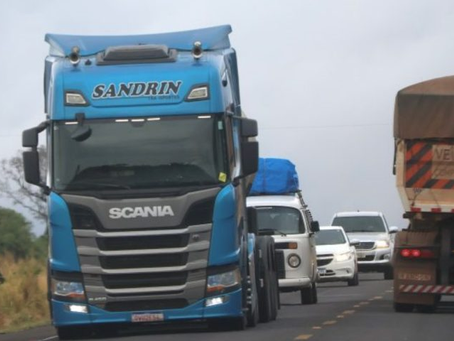 Falta de exame toxicológico pode gerar multa aos condutores nas categorias C, D ou E