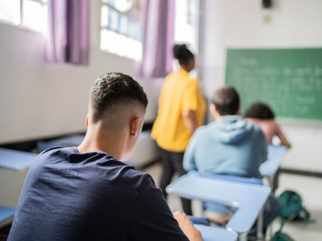 MEC divulga portaria para plano de ação do ensino médio