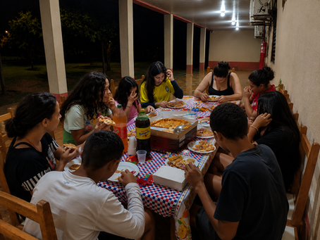 Campanha beneficente transforma pizzas em recursos para revitalização do Lar Ebenezer