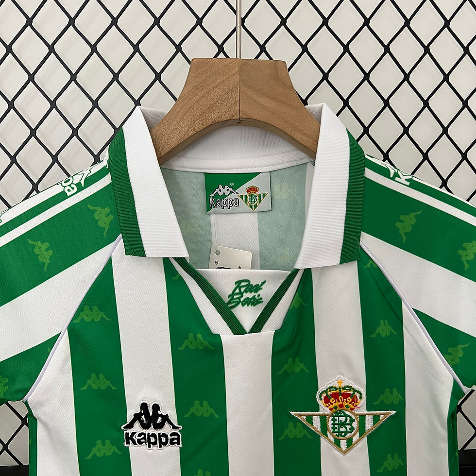 Thumbnail: 1995-1997 Real Betis Seville Kids Retro Football Home Kit Bellerin