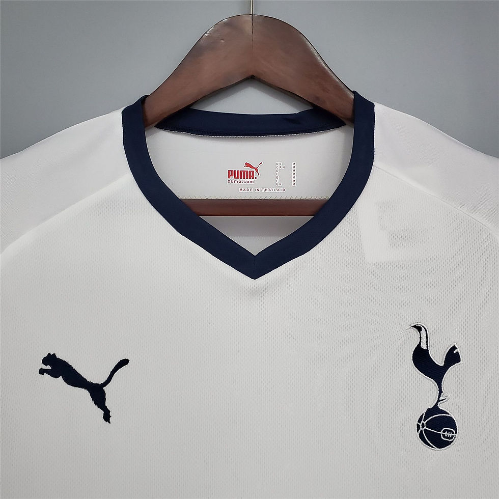 Thumbnail: White Tottenham Hotspur Puma football shirt, navy collar and logo, retro kit.
