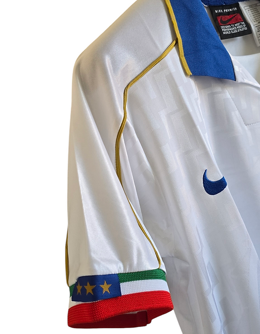 1995 Italy Away White Retro Football Kit | Nostalgia Retro Kit
