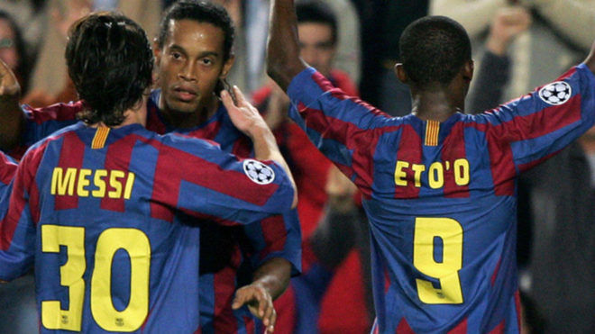 Thumbnail: Ronaldinho with teammates, ETO'O 9 jersey, celebrating a soccer goal. Nostalgia Retro Kit