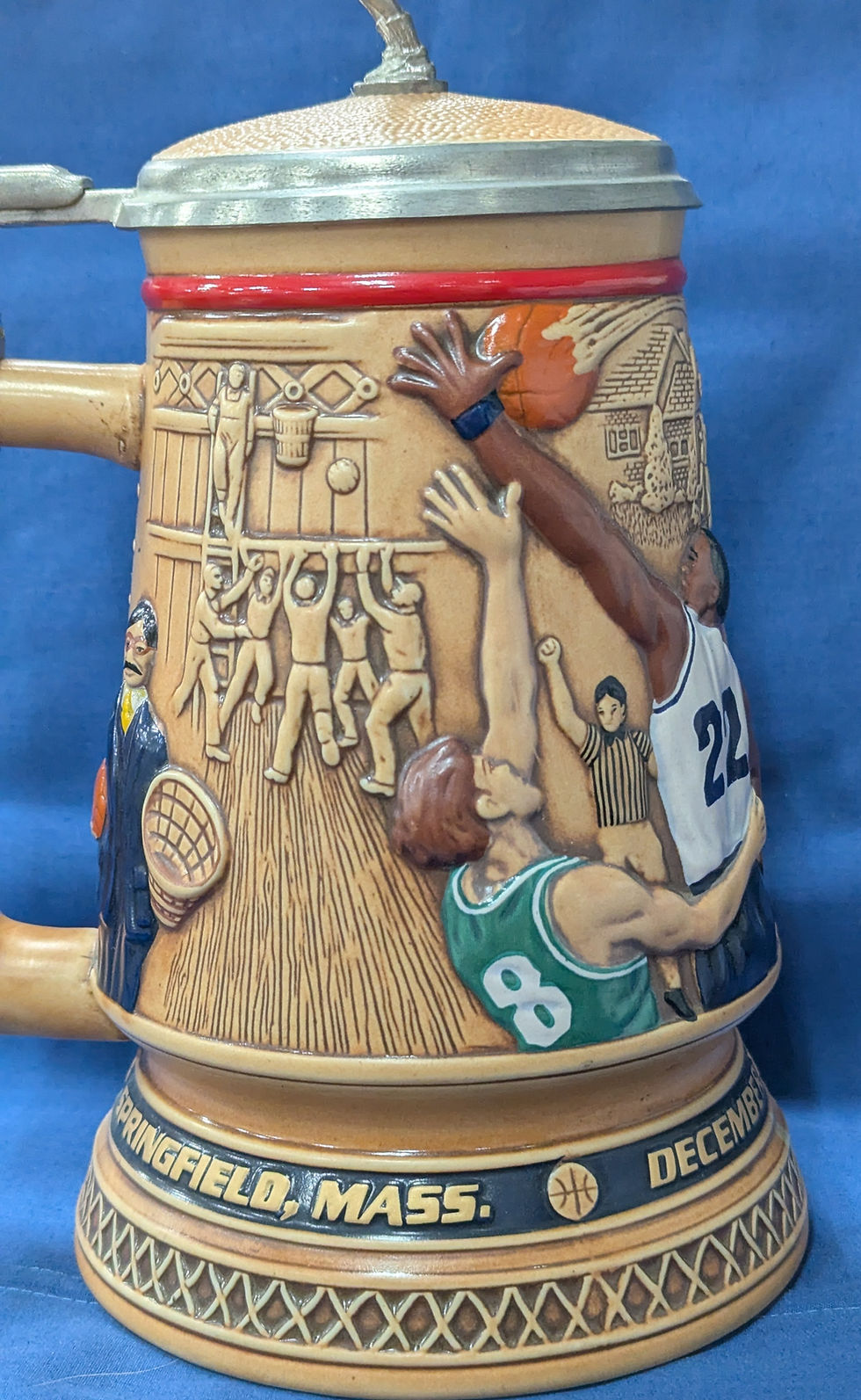 Thumbnail: 1993 Avon lidded Beer Stein