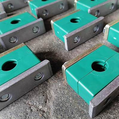 20MM HVY PP PIPE CLAMP (COMPLETE SET) (8).png