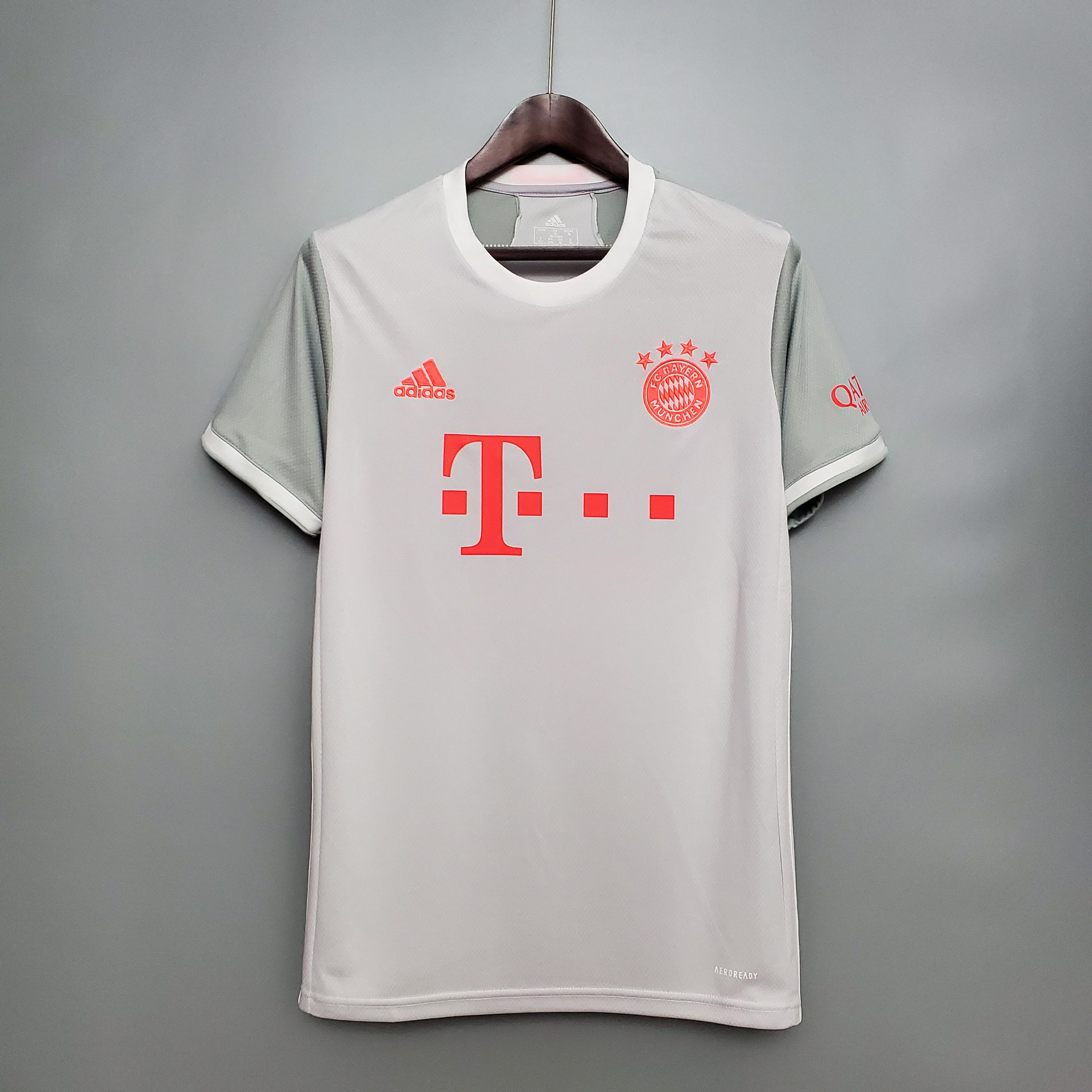 Camisa do Bayern branca 20/21