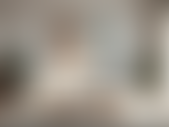 Best Art Choices for Luxury Interiors