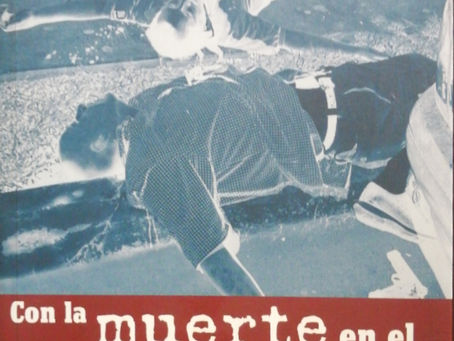 CON LA MUERTE EN EL BOLSILLO