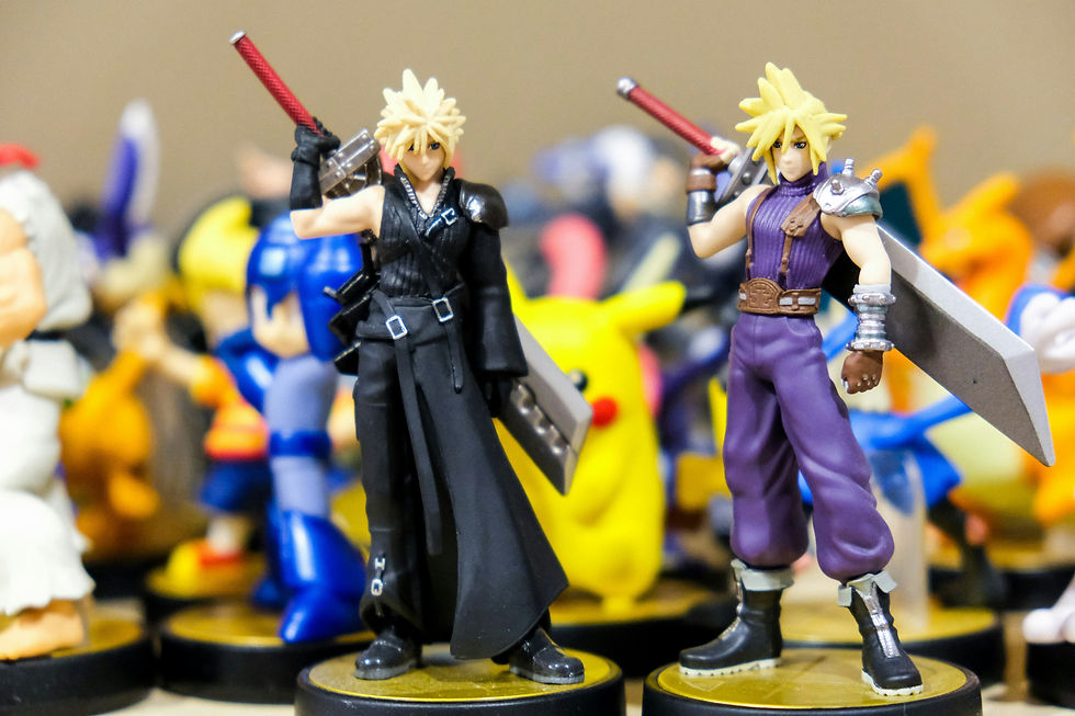 Two Final Fantasy 7 action figures with spiky hair holding swords, one in black, one in purple. Colorful figures in the background, including yellow and blue.